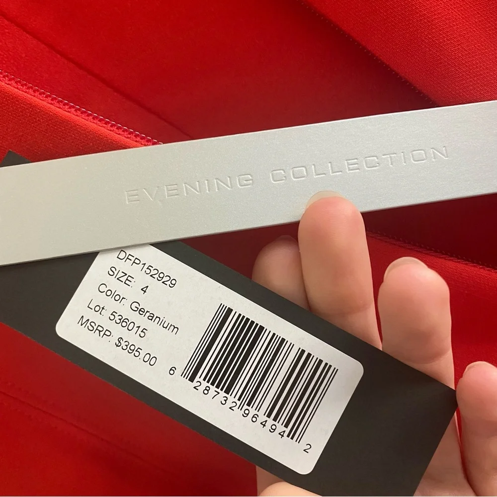 Halston Heritage NWT Sleeveless Scoop neck Red Fit-&-flare midi Dress size 4. - Picture 11 of 11